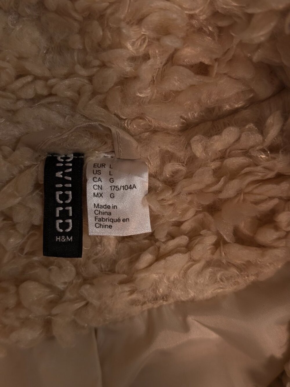 Teddy Faux Fur Jacket Beige Notched Lapel L Patch Pockets Cozy Minimalist H&M - Picture 9 of 14